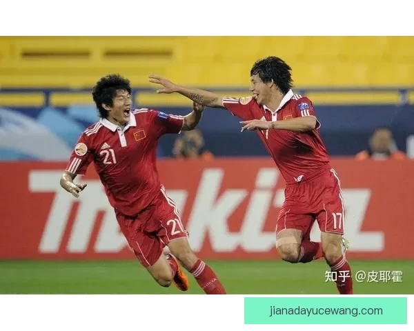 国足亚洲杯小组赛提前出局惨遭淘汰,前景堪忧球迷心碎 国足亚洲杯小组赛提前出局惨遭淘汰,前景堪忧球迷心碎