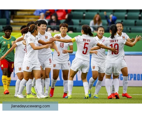 卡布尔彻女足以4比1大胜棕榈滩女足 全场精彩回顾