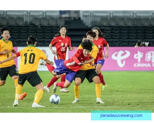 罗亚女足鏖战博德闪耀女足战平引关注